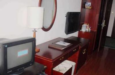 фото отеля GreenTree Inn Nanning Dashatian Square