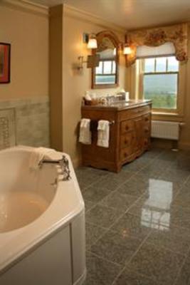 фото отеля The Mountain Top Inn & Resort
