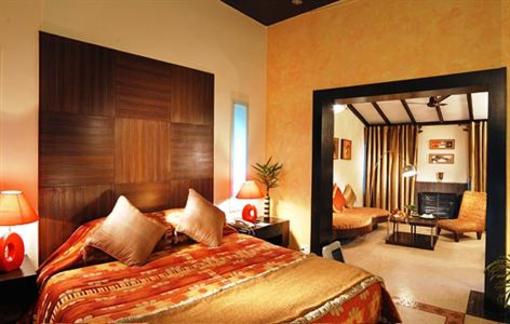 фото отеля Corbett Hideaway Hotel Ramnagar