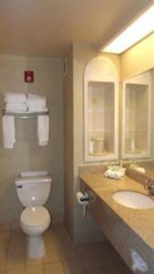 фото отеля Holiday Inn Express Hotel & Suites Salamanca