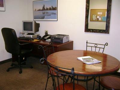 фото отеля Candlewood Suites Chicago O'Hare
