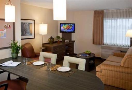 фото отеля Candlewood Suites Chicago O'Hare