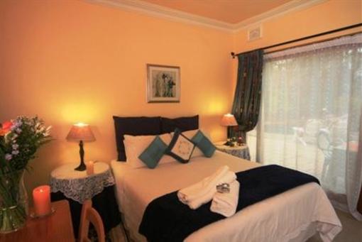 фото отеля Carters Lodge Bed and Breakfast Durban