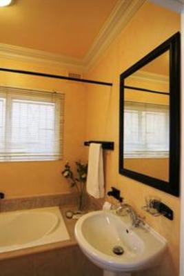 фото отеля Carters Lodge Bed and Breakfast Durban