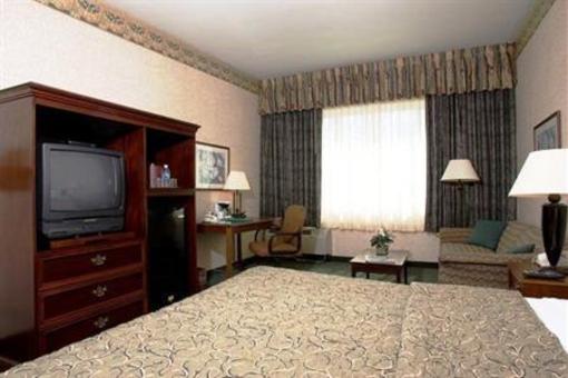 фото отеля Holiday Inn Chicago Willowbrook Hinsdale