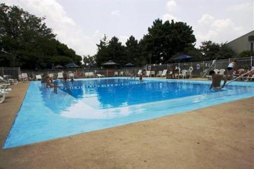 фото отеля Holiday Inn Chicago Willowbrook Hinsdale