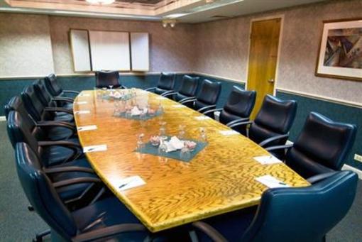 фото отеля Holiday Inn Chicago Willowbrook Hinsdale