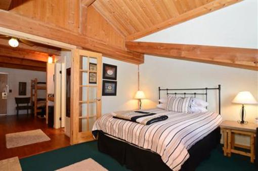 фото отеля BEST WESTERN Lodge at Nederland