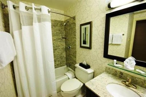 фото отеля Holiday Inn Hotel & Suites Boston Peabody