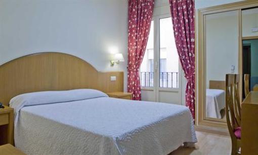 фото отеля Europa Hotel Madrid