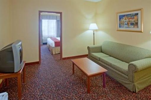 фото отеля Holiday Inn Express Houston Hobby Airport