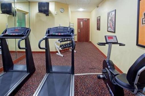 фото отеля Holiday Inn Express Houston Hobby Airport