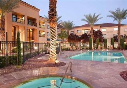 фото отеля Courtyard Las Vegas Summerlin
