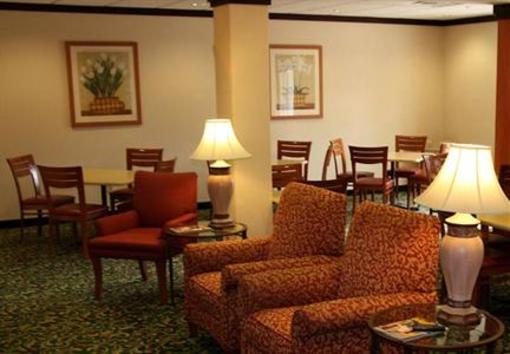фото отеля Fairfield Inn & Suites Winchester