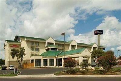 фото отеля Hilton Garden Inn San Antonio Airport
