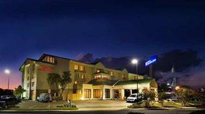 фото отеля Hilton Garden Inn San Antonio Airport