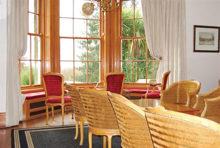 фото отеля Balgeddie House Hotel