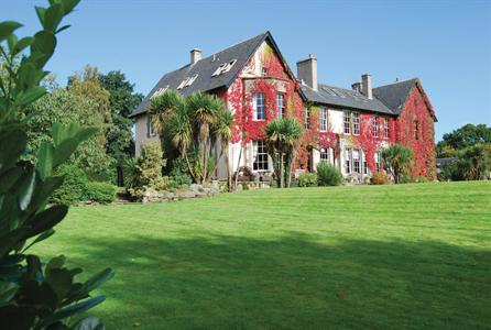 фото отеля Balgeddie House Hotel