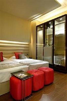 фото отеля Vincci Capitol Hotel