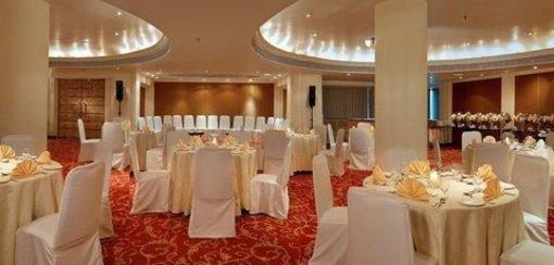 фото отеля The Muthoot Plaza Hotel Trivandrum
