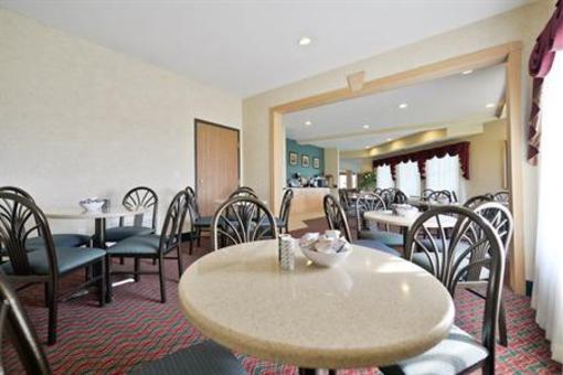 фото отеля BEST WESTERN PLUS Howe Inn