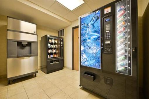 фото отеля BEST WESTERN PLUS Howe Inn