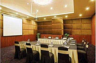 фото отеля Windsor Plaza Hotel