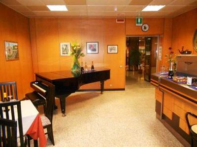 фото отеля Tiby Ritz