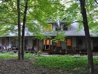 Inn the Woods Ruby Minisee