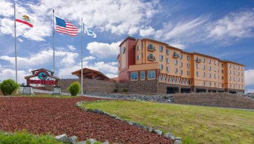 фото отеля Bear River Casino Hotel