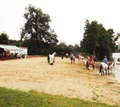 фото отеля Camping des Iles