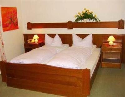фото отеля Hotel Jagdhaus Kloster Barthe Hesel