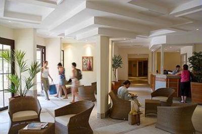 фото отеля Residence Pierre & Vacances Heliotel Marine Saint-Laurent-du-Var