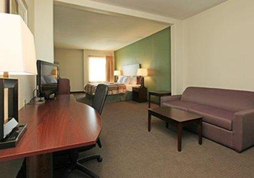 фото отеля Sleep Inn & Suites Intercontinental Airport East