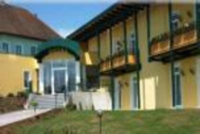 фото отеля Gasthof Hotel Zum Weinberg Kohfidisch