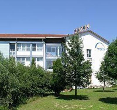 фото отеля Hotel Wörth an der Isar