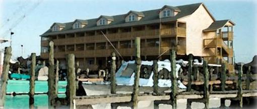 фото отеля The Breakwater Inn