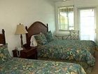 фото отеля The Breakwater Inn