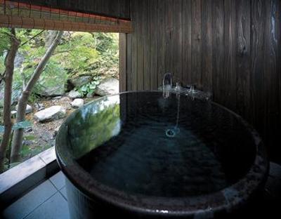 фото отеля Yuraku Hotel