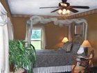 фото отеля Antiques and Lace Inn