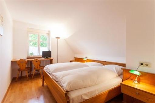 фото отеля Gruner Baum Gasthaus