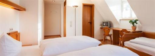 фото отеля Gruner Baum Gasthaus