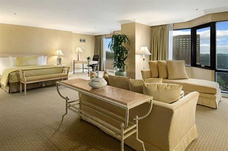 фото отеля Hilton Los Angeles / Universal City