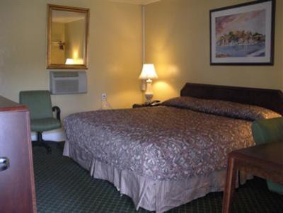 фото отеля Budget Inn of Aberdeen