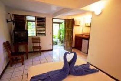 фото отеля Harbor Reef Beach & Surf Resort