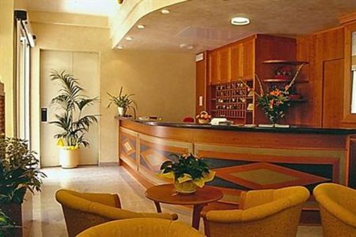 фото отеля Hotel Flora Lignano Sabbiadoro