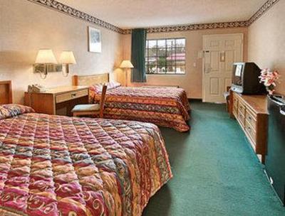 фото отеля Days Inn Cleveland (Georgia)