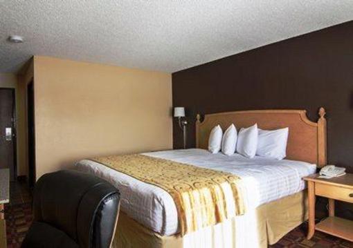 фото отеля Quality Inn Canton