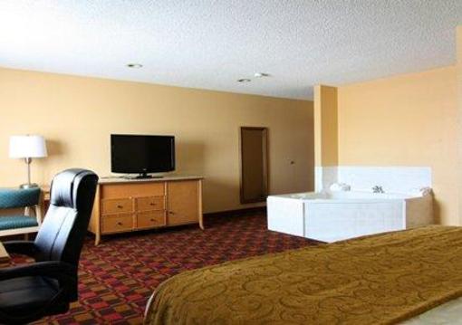 фото отеля Quality Inn Canton