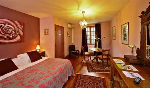 фото отеля Logis La Hoirie